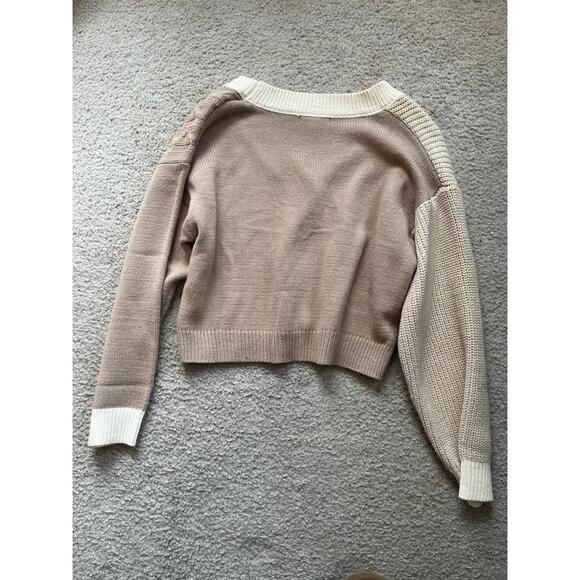 Cardigan - Picture 2 of 3